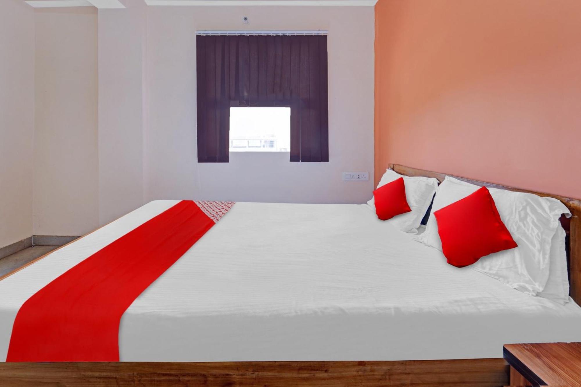 Hotel O Grand Paradise Inn & Banquet Hall Patna  Eksteriør billede